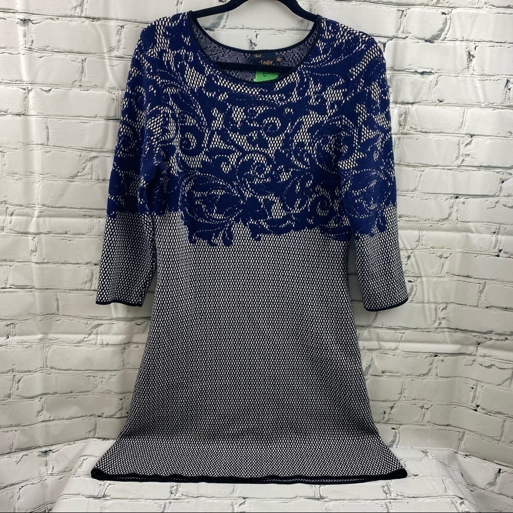 Just... Taylor Figure-Flattering Dress